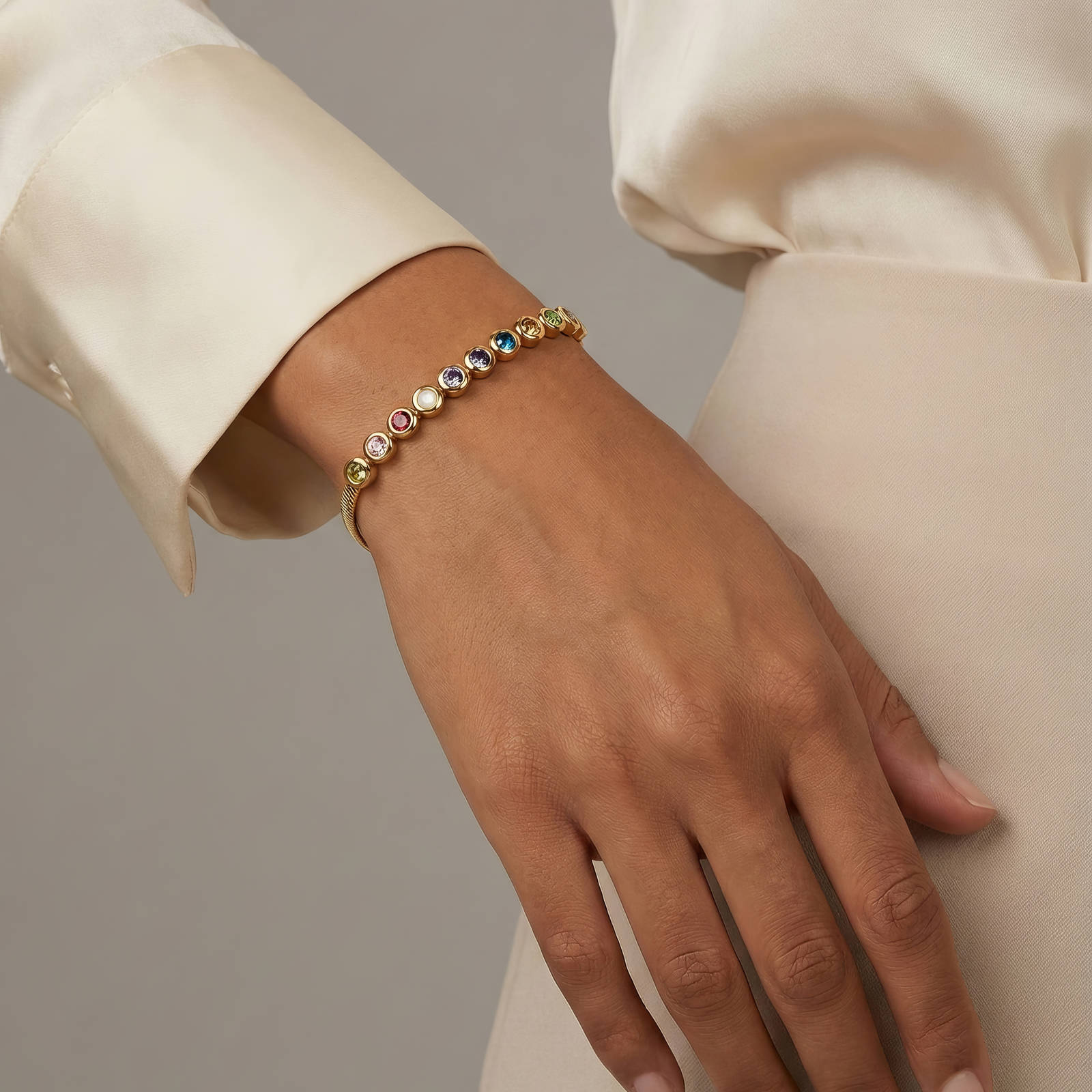 Schlangenarmband mit bunten Zirkonia-Steinen – 18K vergoldeter Edelstahl, wasserfest